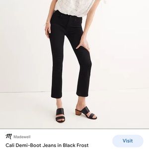 Madewell Cali Demi-Boot Black Jeans size 28P / 28 Short